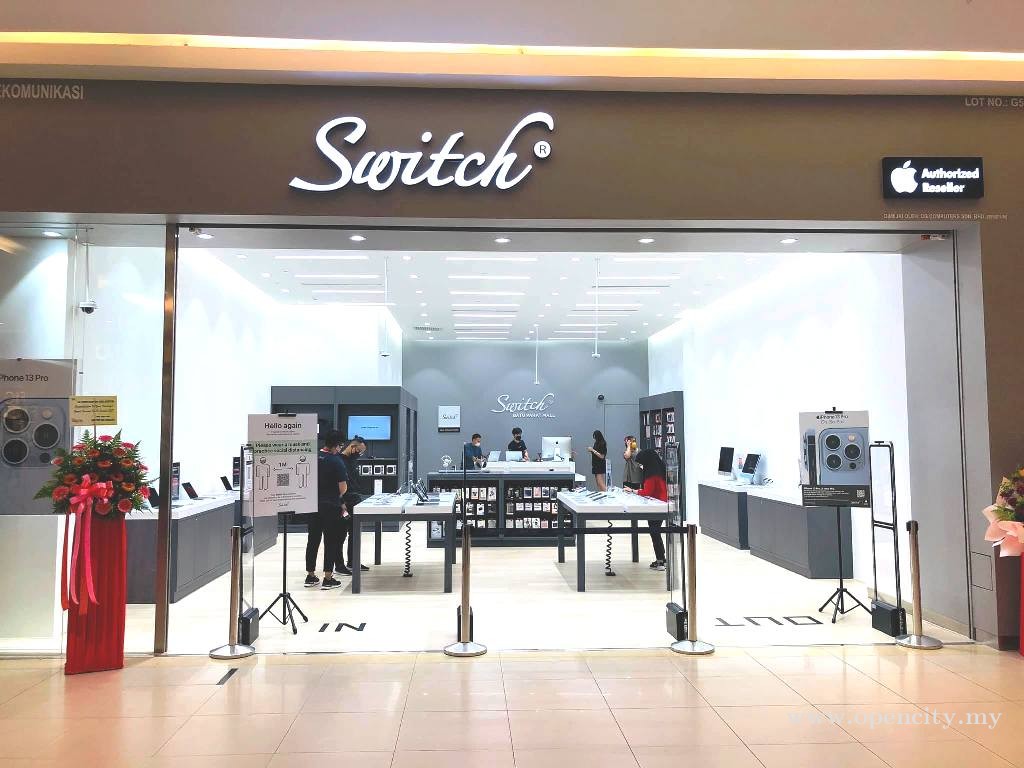 Switch Apple Store @ Batu Pahat Mall